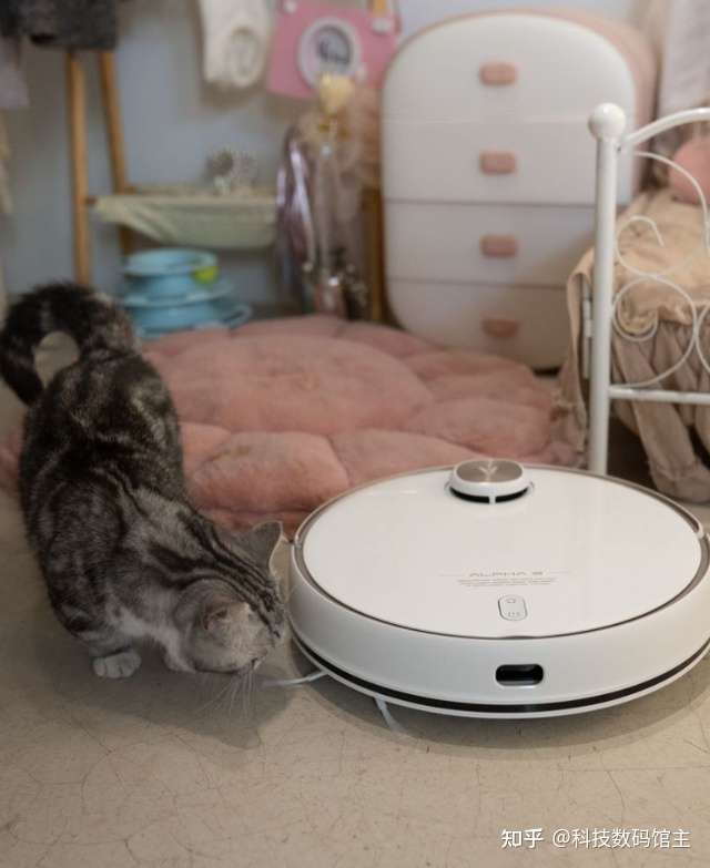 年货节扫地机器人晒单,云米自清洁扫地机Alpha 3获得全家一致热捧