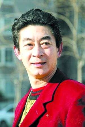 六小龄童章金莱