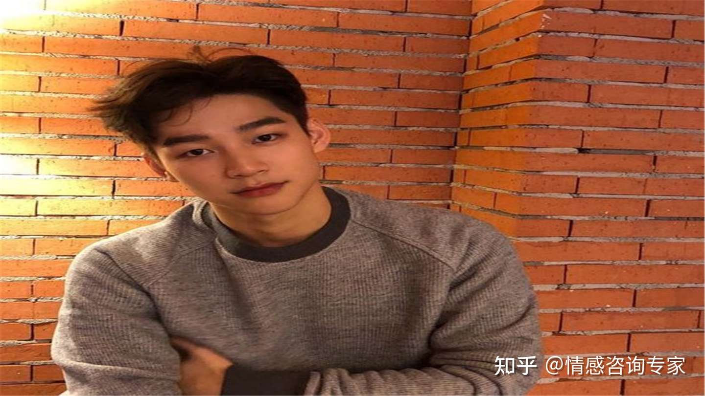 男人喜欢你 三种表现 一个比一个准 知乎