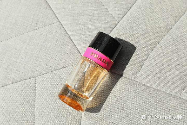 有哪些适合少女的香水 知乎