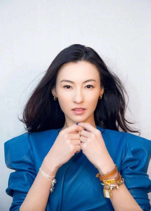 谢霆锋妹妹为女儿庆生有钱有颜不婚生子是名女人的潮流 知乎