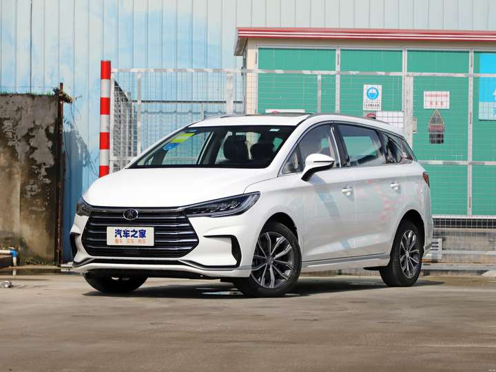 2021款比亚迪宋max到店淮安购车有礼包相送67座可选