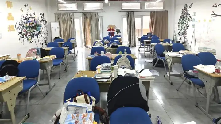 方寸空间 相遇美好 | 塘栖校区24级“最美班级”教室美化评比大赛(图22)