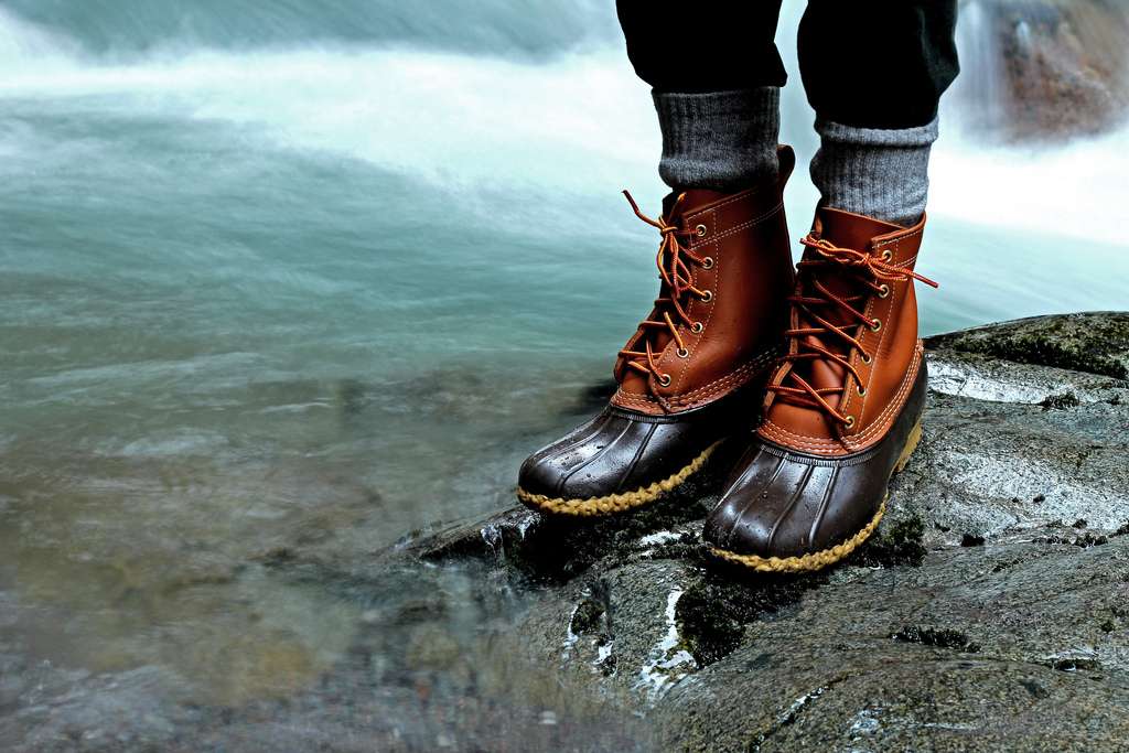 为何时尚品牌都在借鉴这双畅销100年的猎鸭靴设计 知乎