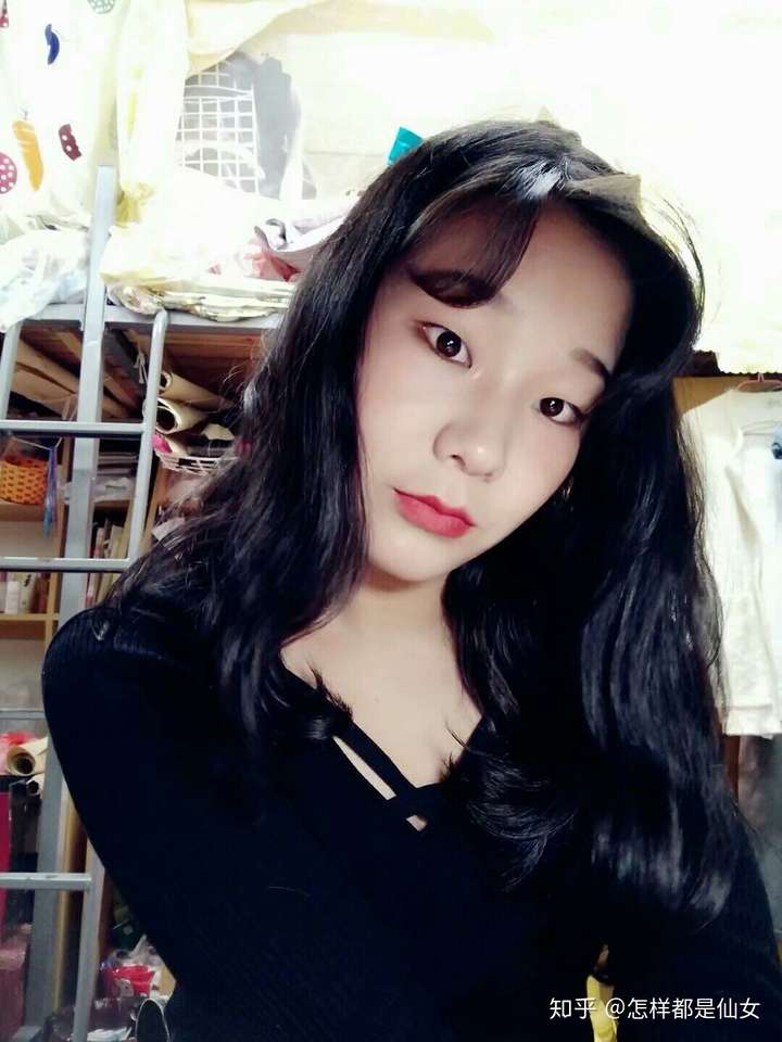 请问小眼睛的女生也可以很美吗?