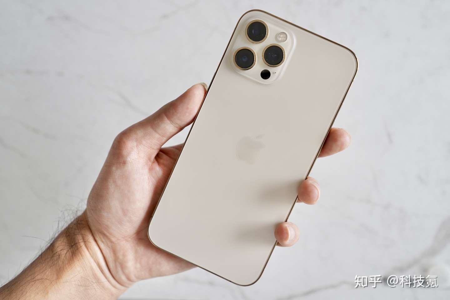 Iphone 12 Pro Max深度使用一周简评性能强悍 槽点不少 知乎