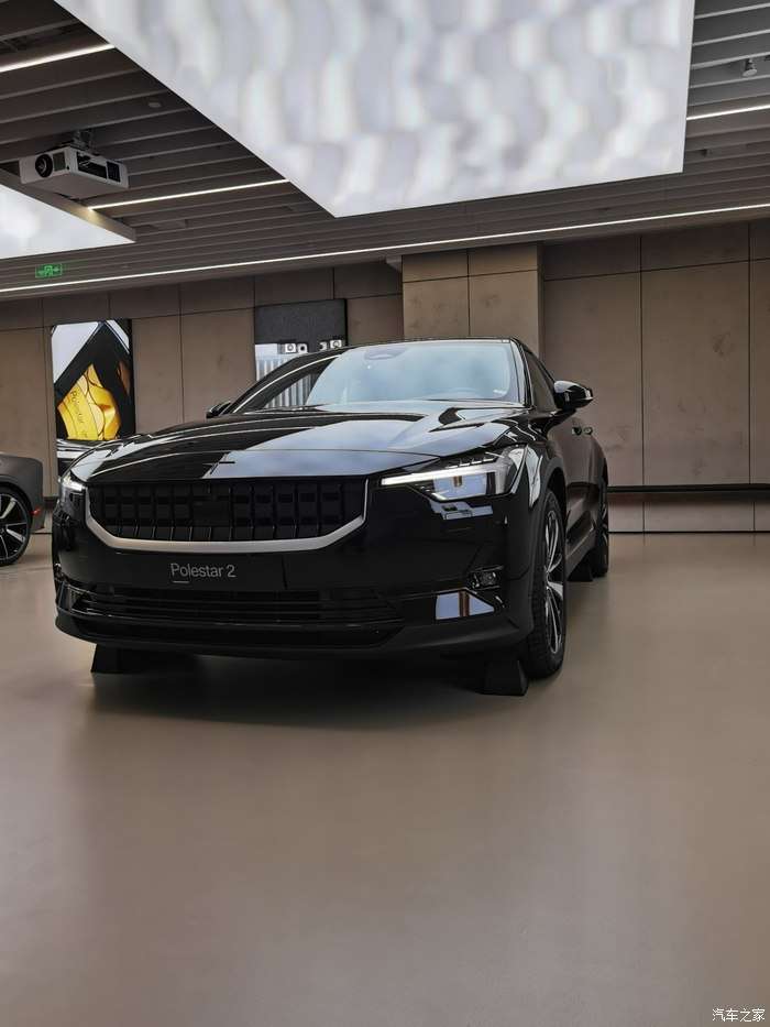 演绎先锋精神展现深厚底蕴polestar2静态体验
