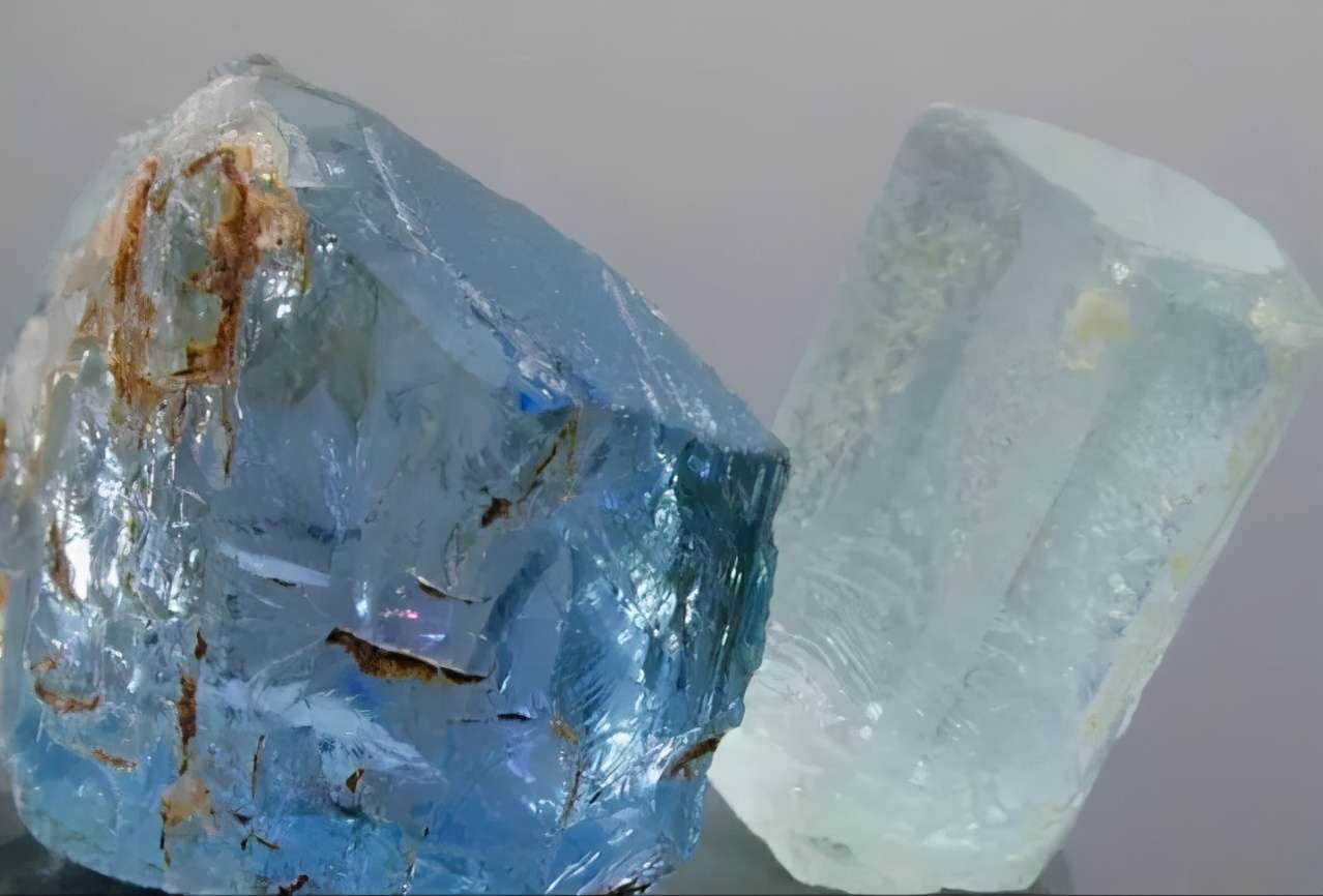 美 常见的宝石 矿物原石 知乎