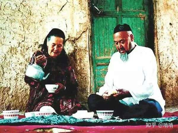 Budaya Minum Teh di Xinjiang-Image-1