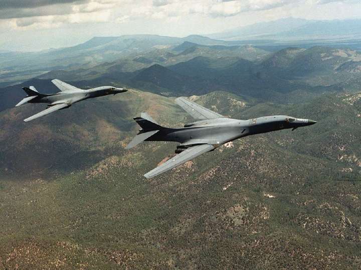 Rockwell B-1B ǹ���