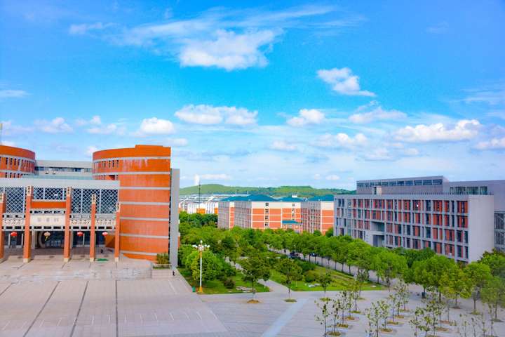 在淮南师范学院上学是怎样的体验? - 知乎