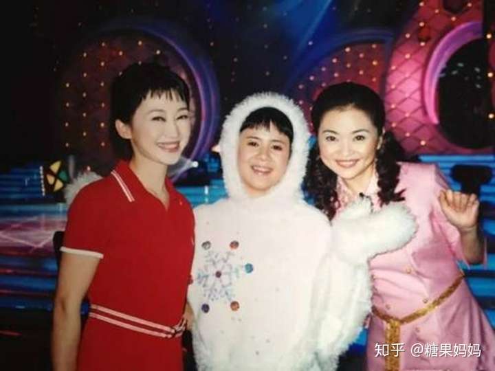 "月亮姐姐"高龄产子,儿子3岁取名"正好",曾卧床三个月保胎