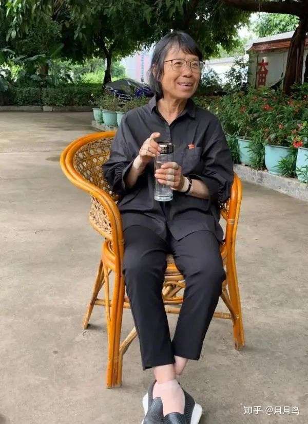 如何看待张桂梅反对当全职太太 知乎