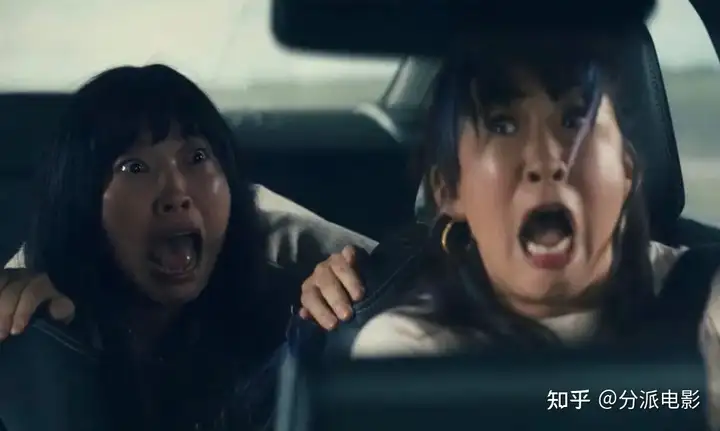 《猜谜女士》五星好评!亚裔喜剧口碑爆炸!