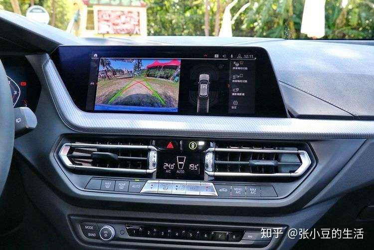 向大众靠拢乐趣热血依旧宝马m135i Xdrive试驾 知乎