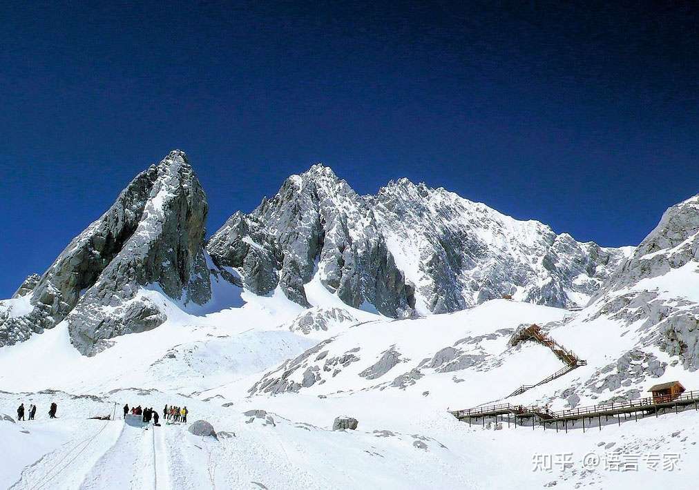 大玉龙旅游景区与玉龙雪山景区有什么不一样 去了该怎么玩 知乎