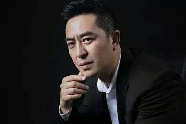 长成张嘉译那样在普通人里面会被认为帅或有吸引力吗
