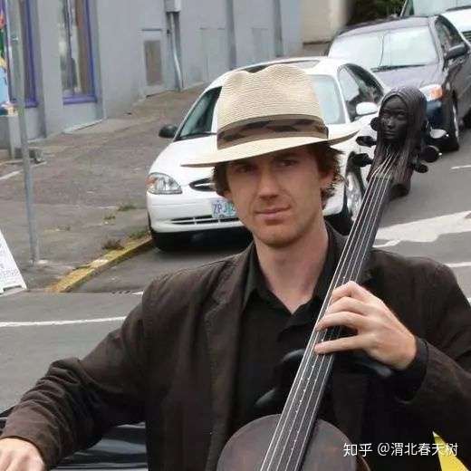 adam hurst(亚当·赫斯特)