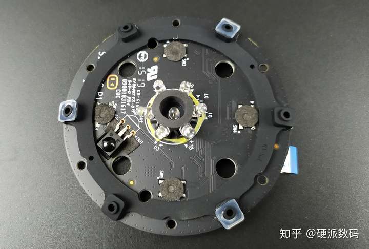 拆机爆料,小度智能音箱1S内部有哪些好玩的东西 数码拆机百科 第10张-巨头拆机测评网 拆机爆料,小度智能音箱1S内部有哪些好玩的东西 数码拆机百科 第10张