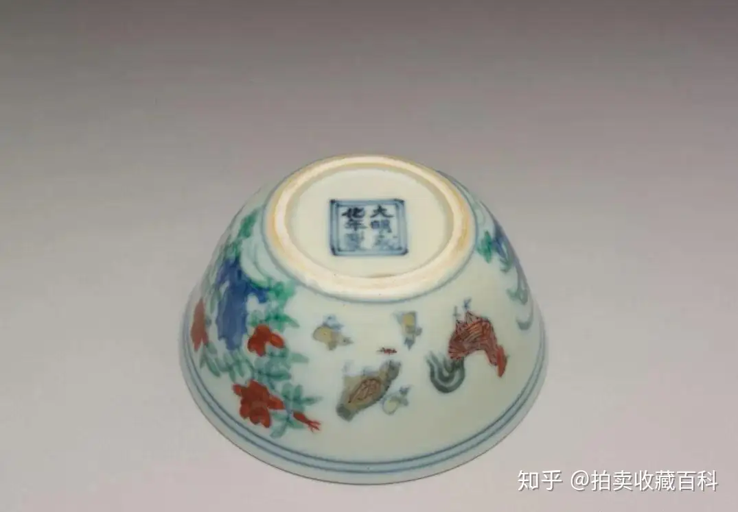成化斗彩特征和拍卖价值从2.8亿港元的成化斗彩鸡缸杯看独具特色的成化