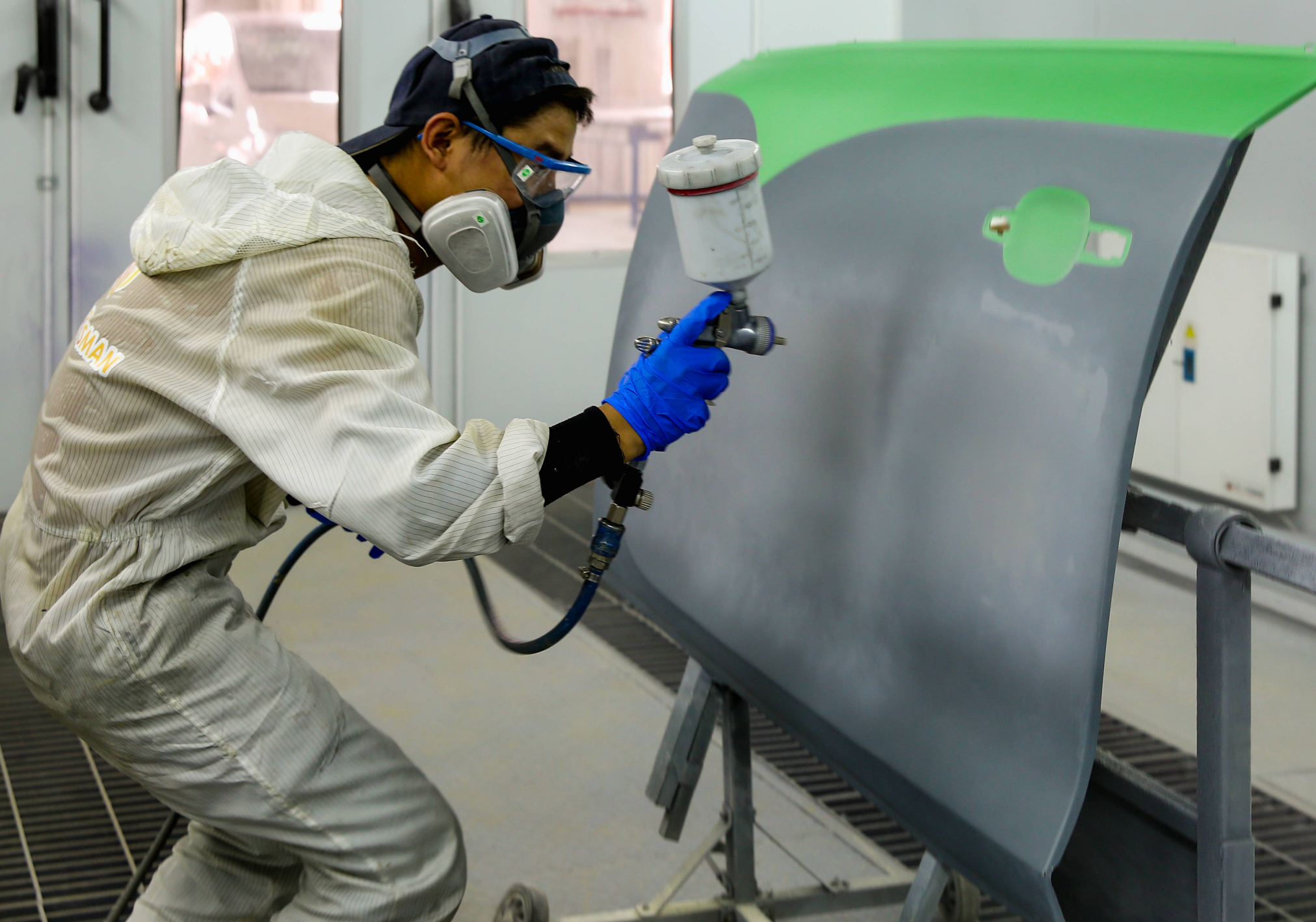 毕先森聊出国 的想法: 国家:新加坡 岗位名称:汽车喷漆工 基… - 知乎