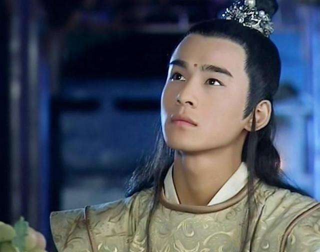 如何评价欧阳明日?