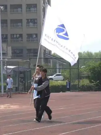 正青春 向未来 | 2025塘栖校区高三成人礼(图32)