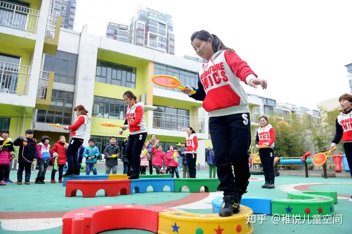2021幼儿园三八妇女节主题活动方案集锦