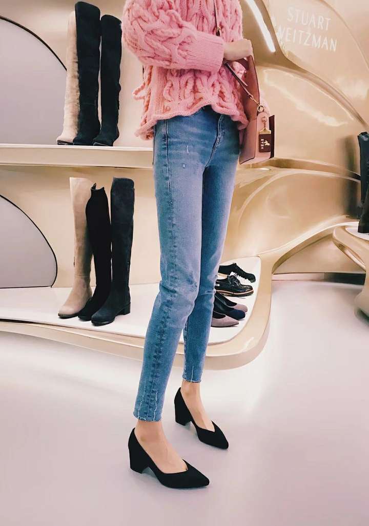 拥有非常漂亮的脚踝是一种什么体验?