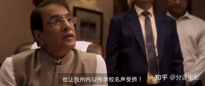 《偶滴神啊2》删改27次,神片回归还是那么劲爆!