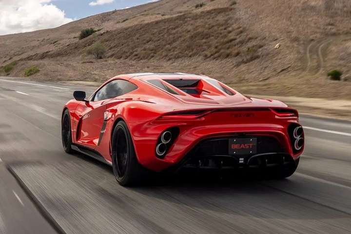 rezvanibeast拥有防弹功能的超级跑车