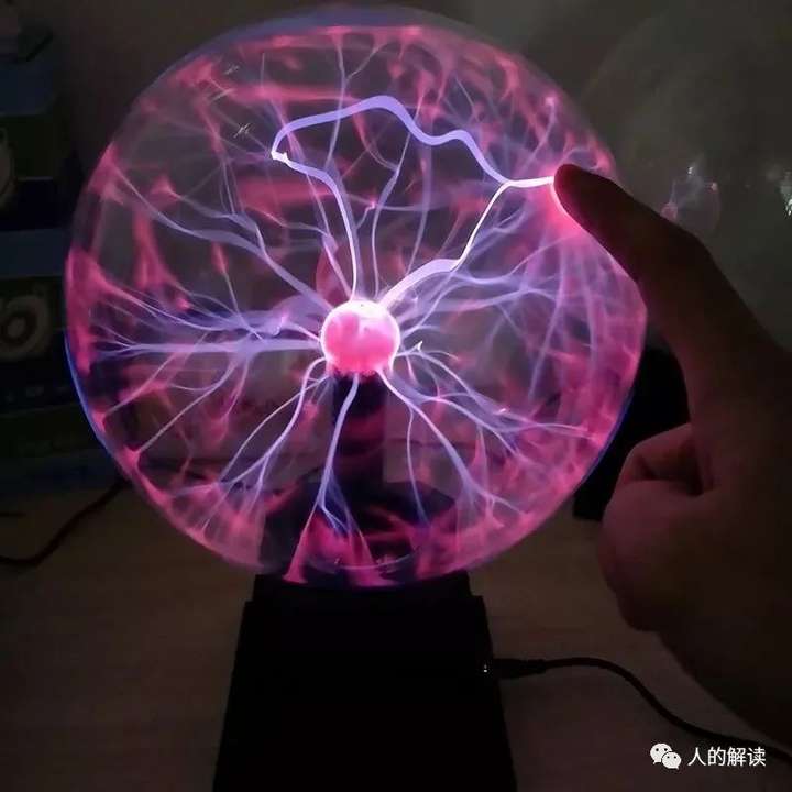 神秘的人体辉光看见情绪音乐对你的影响