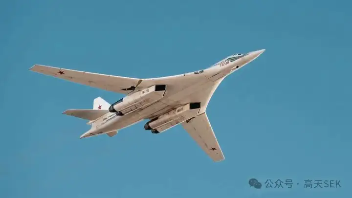 为什么被誉为最强大轰炸机的图160,在俄乌冲突中无用?