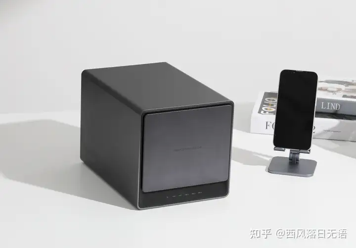 这很难吗?当萌新开始尝试专业四盘NAS,绿联私有云DX4600实用两周体验