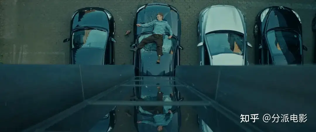 《最后的维京人》疯魔or封神？拔叔新片演人格分裂