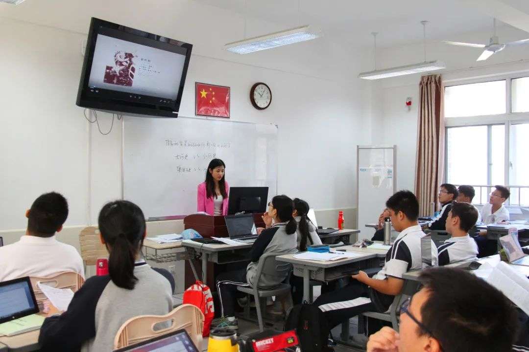 上海交通大学附属中学IB课程中心