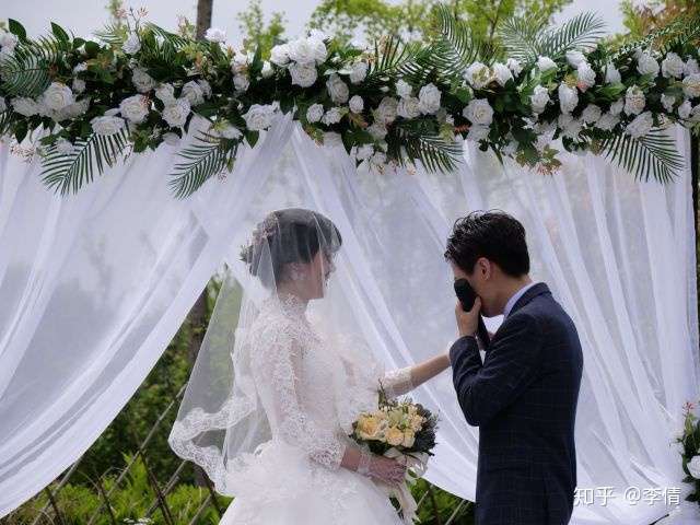 一定要和笑点跟你一样的人结婚啊 婚礼道具篇 知乎