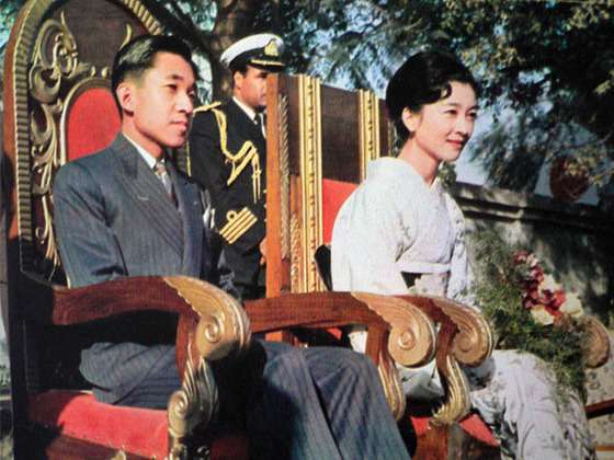 史上最美日本皇后 无双美貌换来59年囚牢般生活