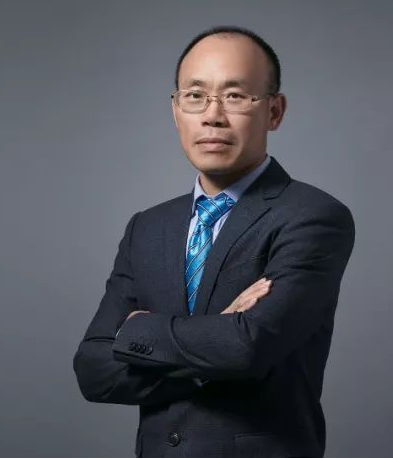 只能在云海外徘徊 1人 赞同了该文章 小熊电器股份有限公司董事长