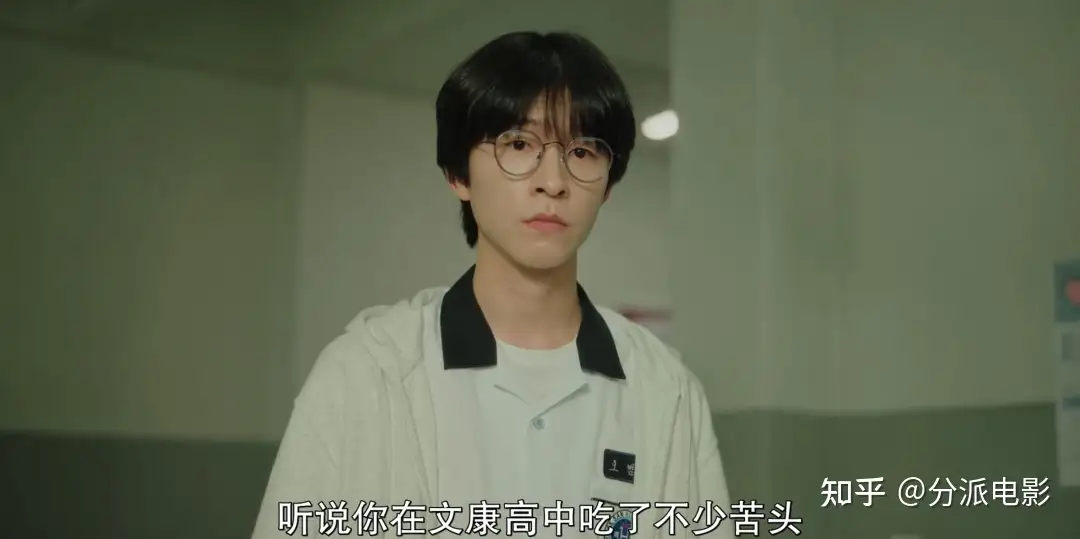 《弱小英雄》超爽复仇,拳拳到肉,韩国又一部校园暴力题材佳作
