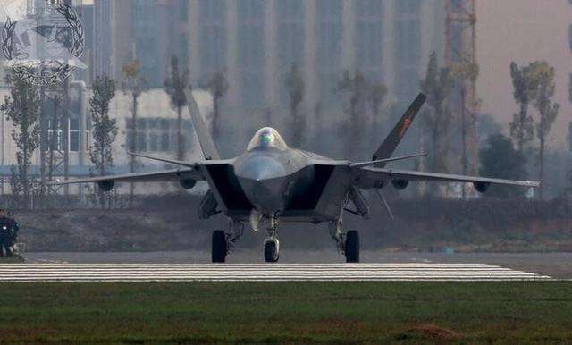 歼20是否可以推出无鸭翼版本