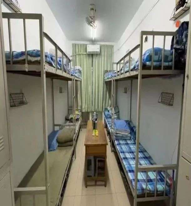 布可布可 的想法: #瞧瞧我的宿舍 经过一个夏天的漫长等待,… - 知乎