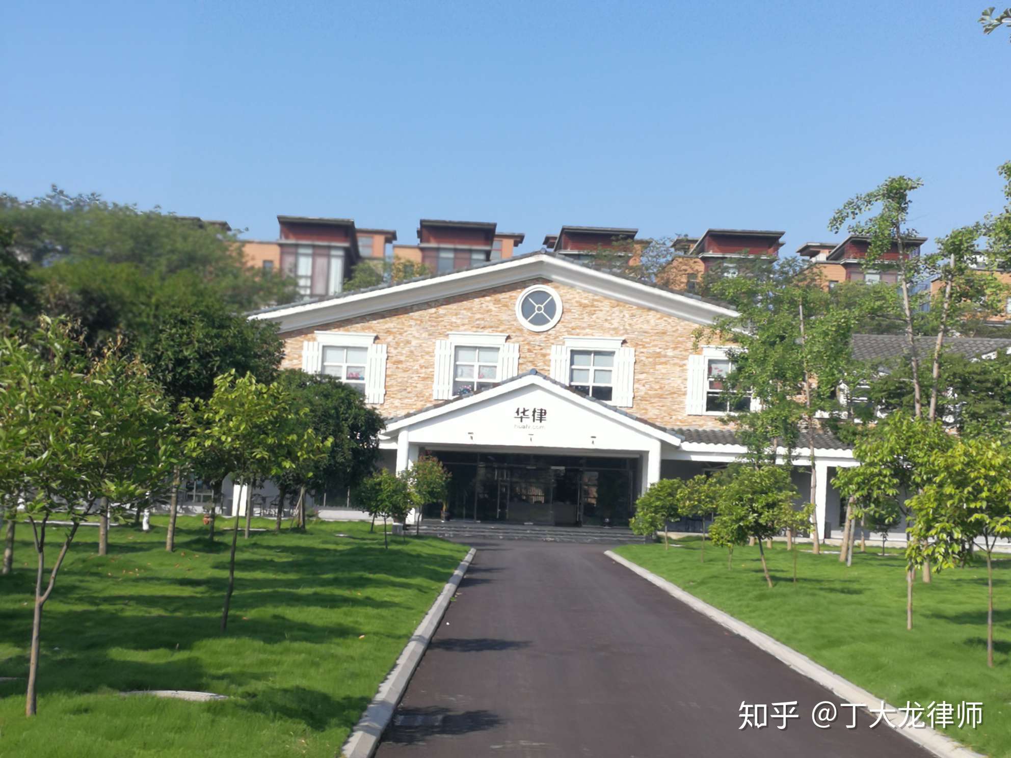 一天的录制结束,感谢华律网小伙伴的辛勤付出,辛苦啦!