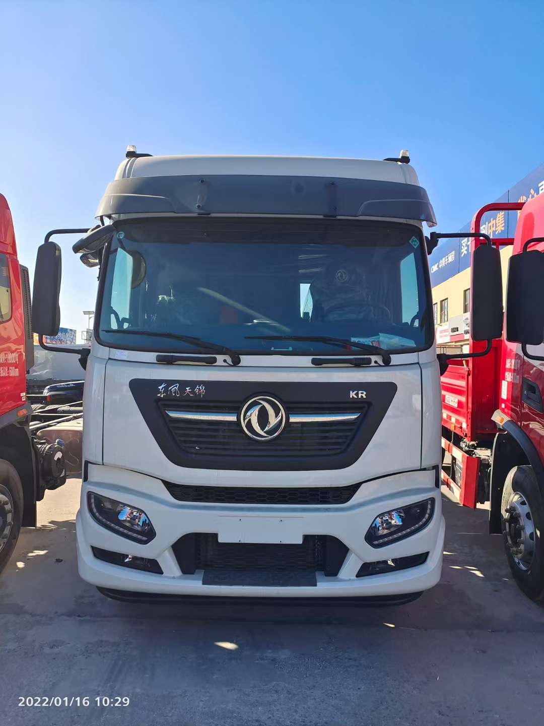 大威说车 的想法: 东风天锦kr六米八高栏车,搭载康明斯260… - 知乎