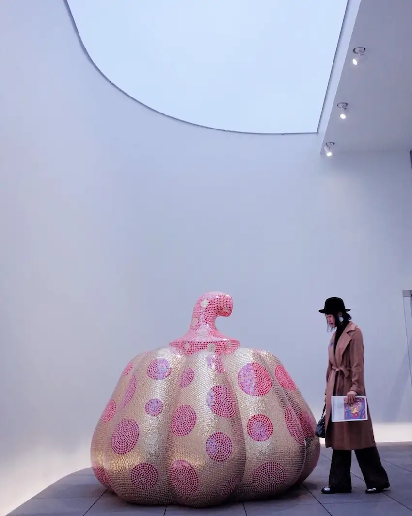 至少提前3 个月预约，草間弥生美术馆到底长什么样？ - 知乎