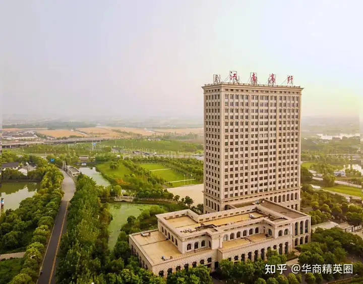 江苏“吴县大黑马”：16岁闯社会，促国企改制民企，年入128.71亿