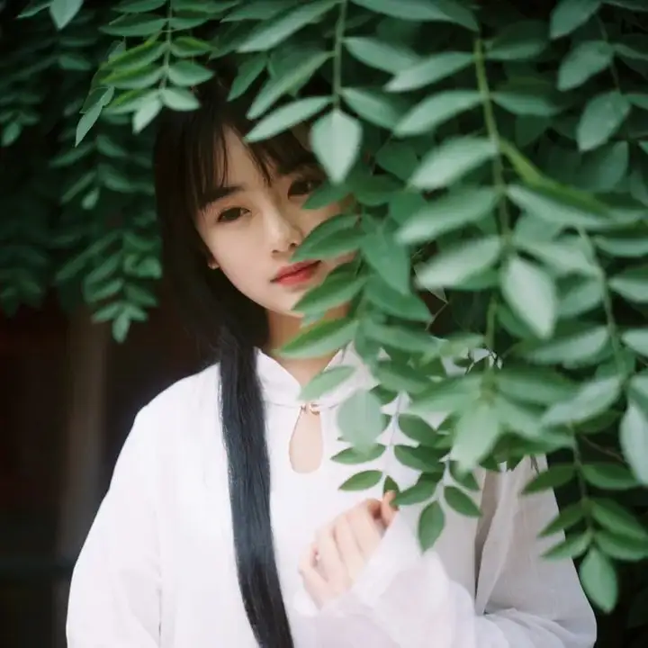 张国荣又被碰瓷？只剩「软色情」，这烂片没救了
