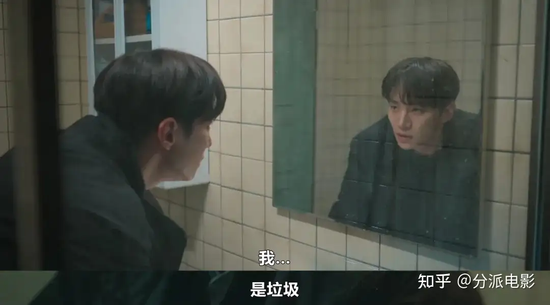 《现金英雄》高能预警！另类超英氪金出战