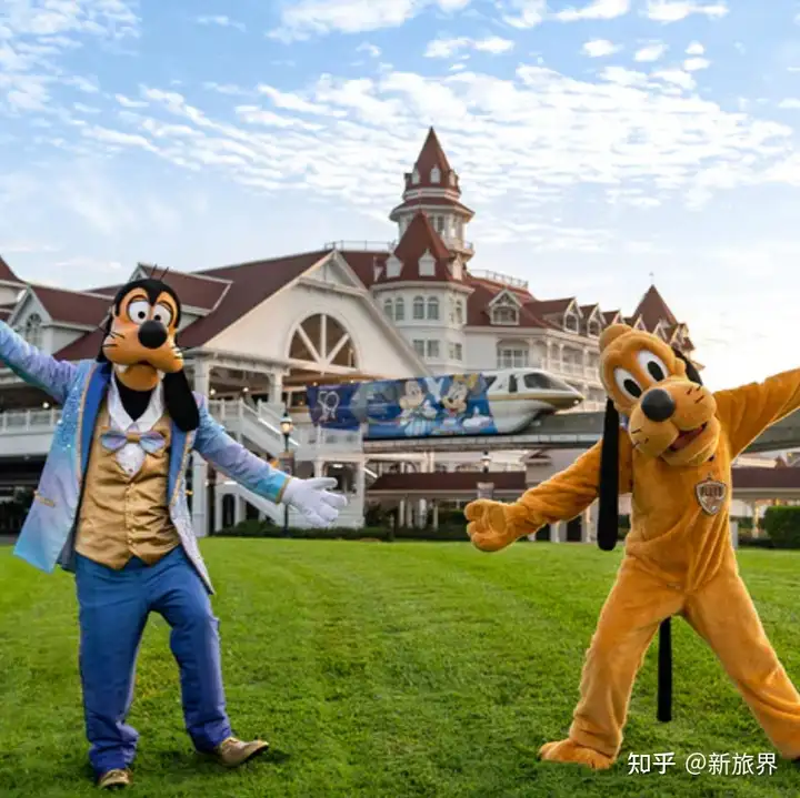馋哭了！海外上市旅企Q1强势反弹：乐园收入翻倍、OTA订单量创新高