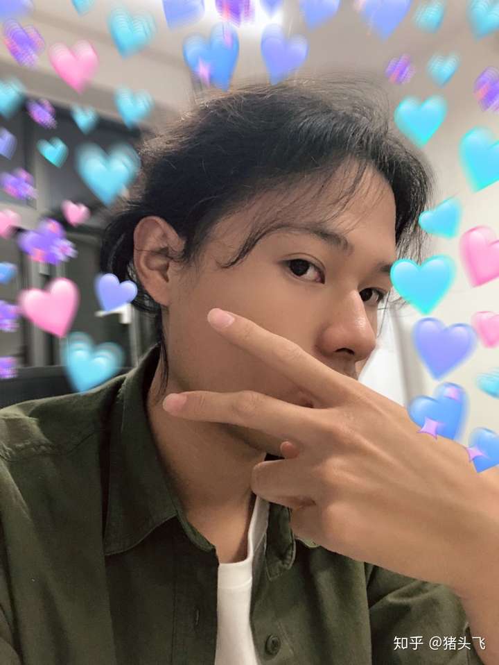 有没有比较黑但很帅的男生?